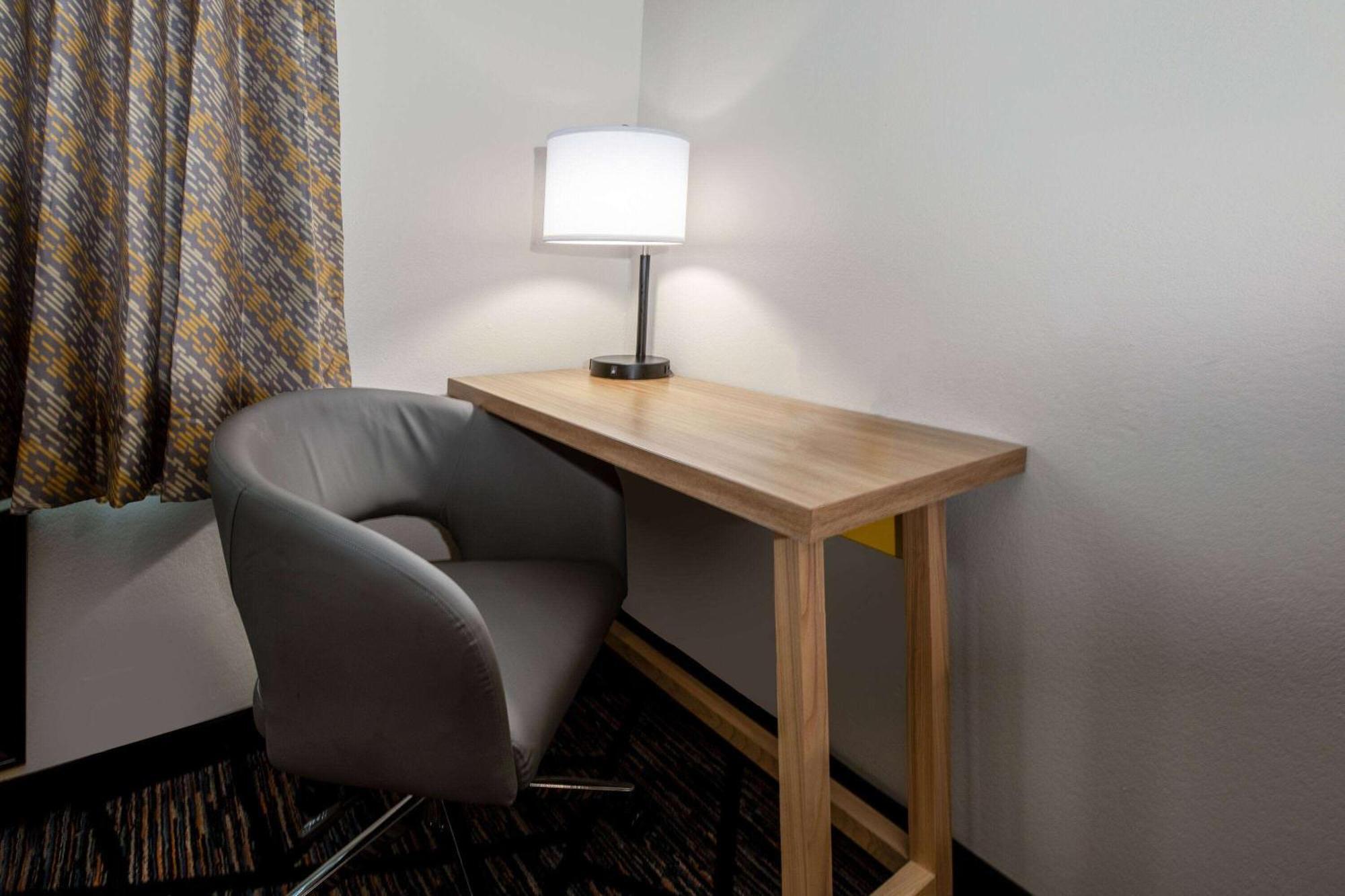 Days Inn By Wyndham Baton Rouge I-10 Prairieville Kültér fotó